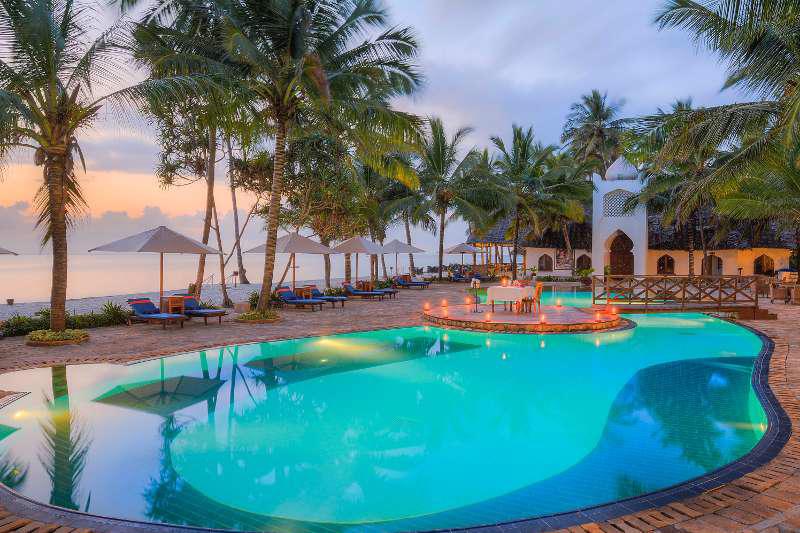 Bluebay Beach en Spa https://objectstore.true.nl/prijsvrij:accommodations/626x416/LNTD8ZSGY168AH5MYNE1KSGNRWF2805KALCCXYBR.jpg